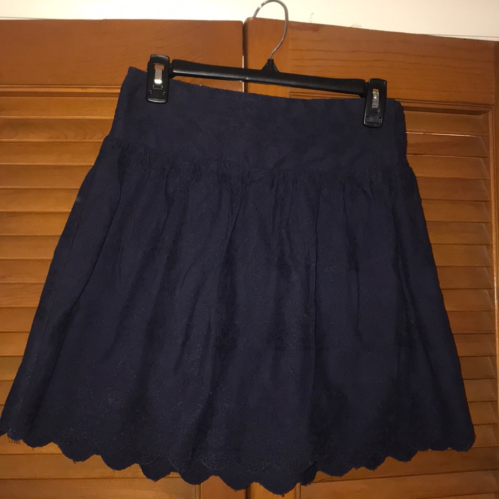 Navy summer skirt with sewn pattern